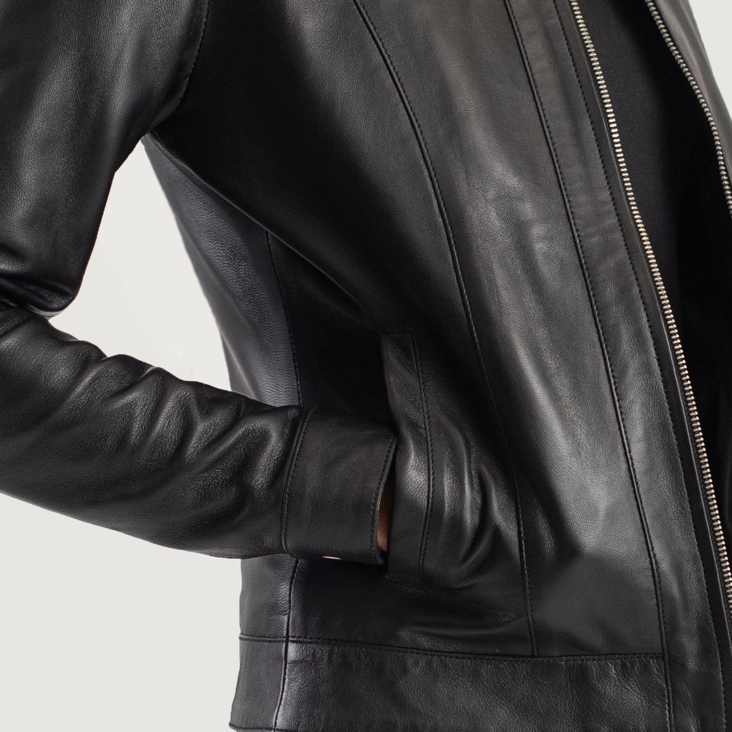 Vixen Black Biker Jacket – Classic Collar Style