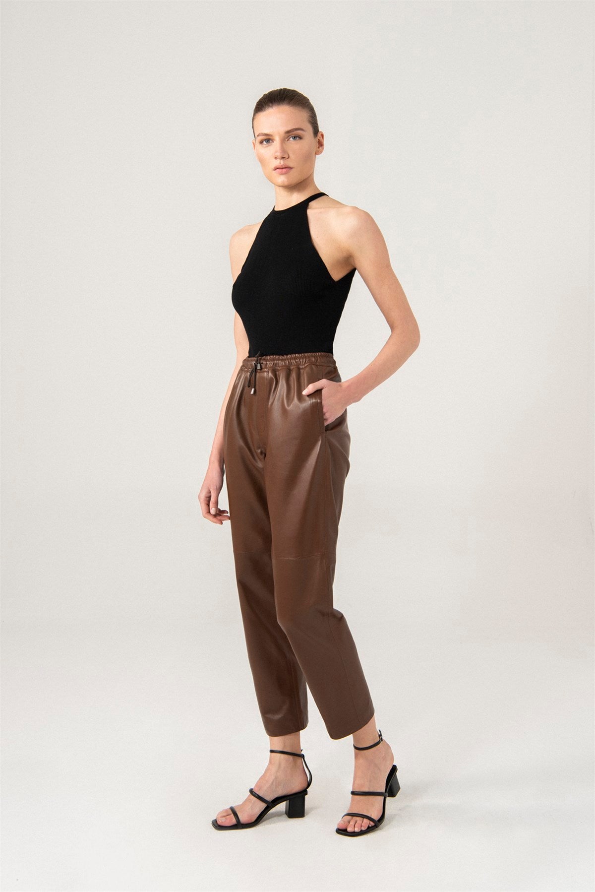 Women Brown Waist Elastic Pants