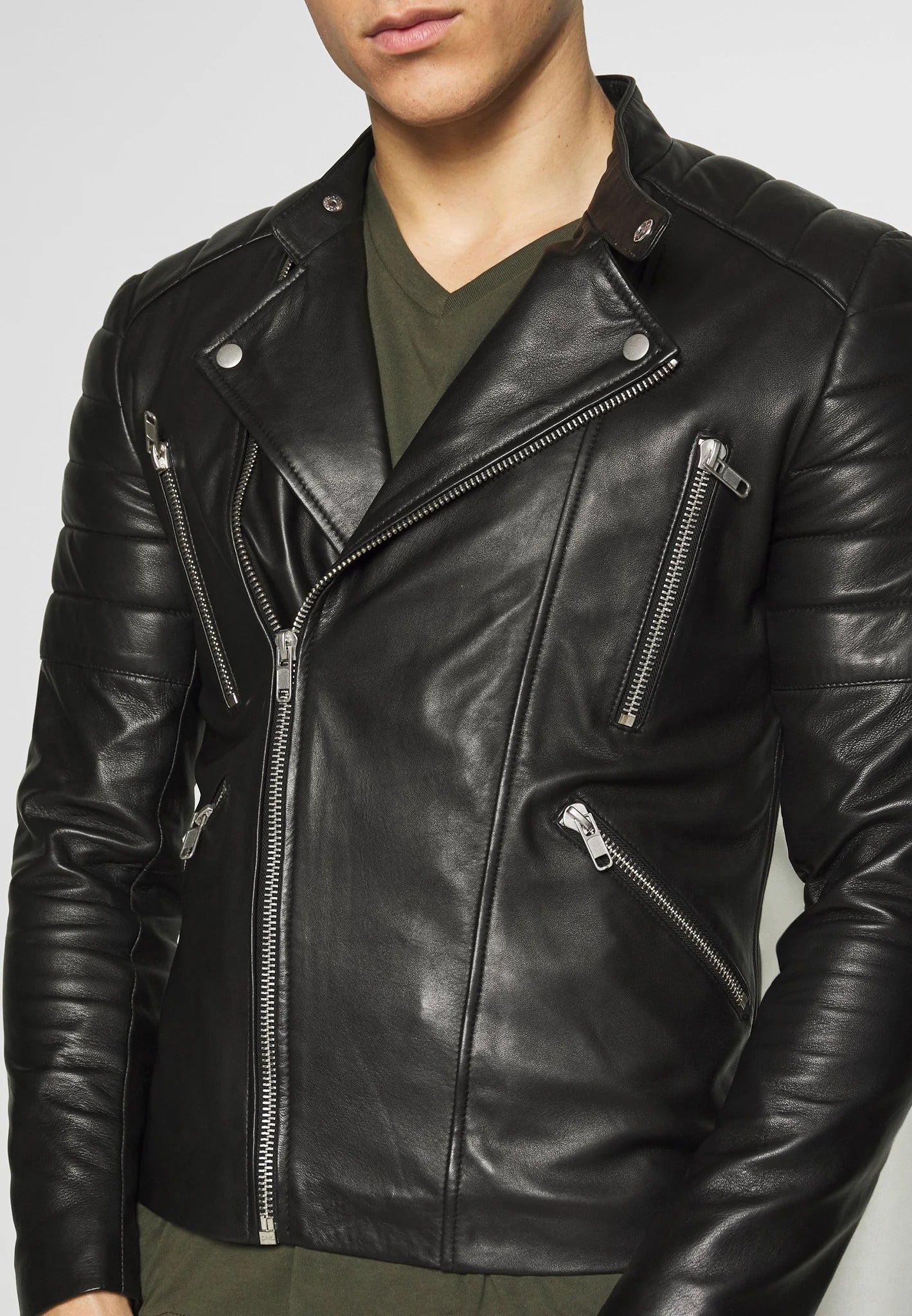 Men's Black Leather Biker Jacket - Timeless Style