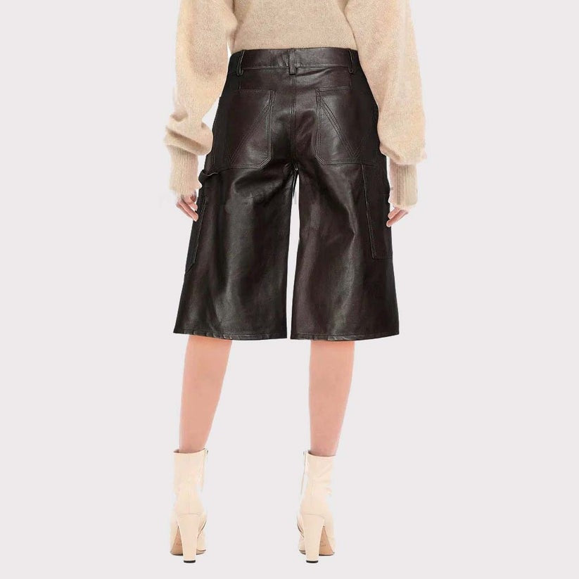 Women's Black Genuine Leather Cropped Pant with Mid Rise Fit