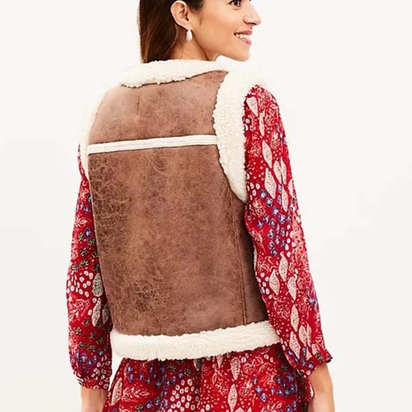 Women's Brown Crackle Leather Shearling Vest with Open Front Pocket Design